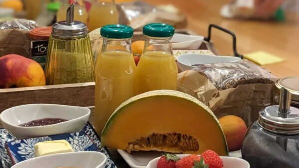 Préparation des petits déjeuners au Moulin de Solaure